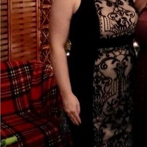 Chic Black and Cream Patterned Midi Dress